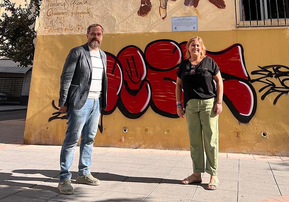 Los concejales Juan José Ibáñez y Nuria Gutiérrez