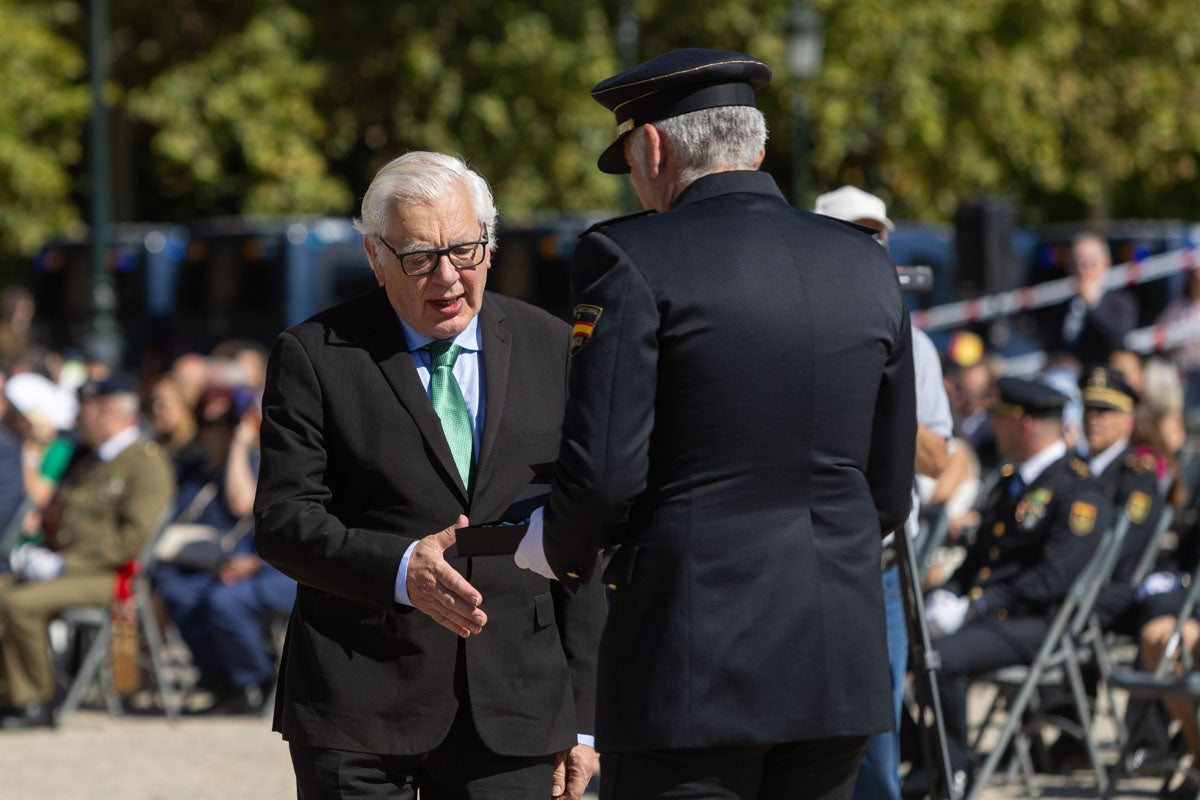 Las imágenes de la celebración del Patrón de la Policía en Granada