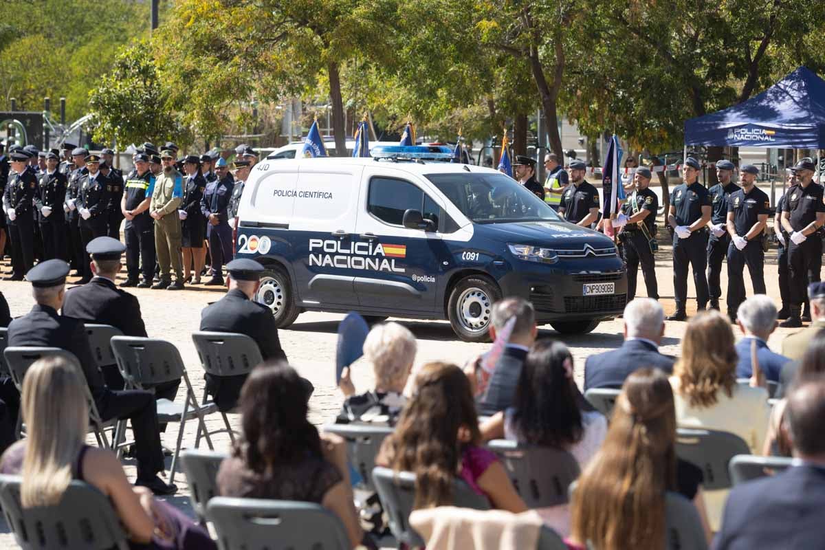 Las imágenes de la celebración del Patrón de la Policía en Granada