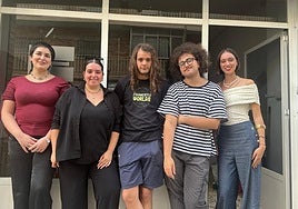 Julia Bolívar, Marta Lara, Ramón Serra, Devon Villegas y Lola González Prieto.