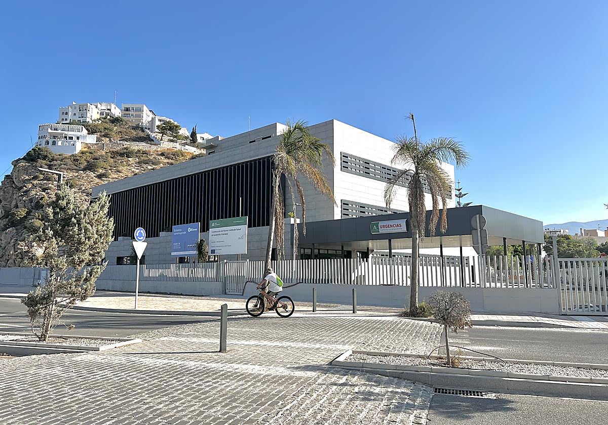 Estado actual de las obras del nuevo consultorio médico de Salobreña.