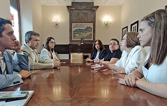 Reunión institucional con representantes de Ajicam.