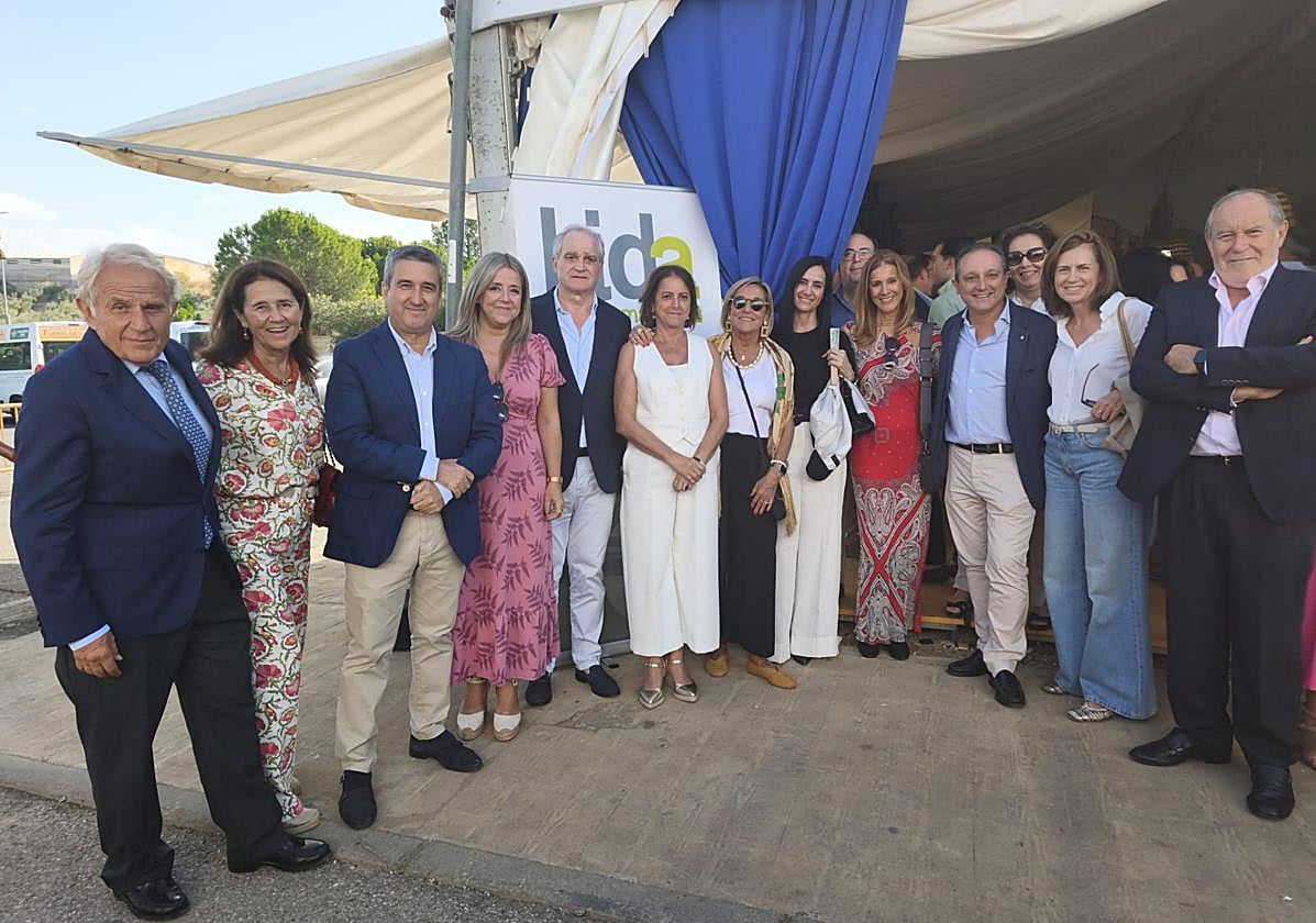 Miembros de Bidafarma junto a representantes de IDEAL y del PP provincial.