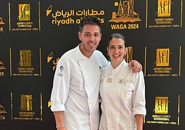 Sólo dos personas, mano a mano: Rafael en cocina e Irene en sala. Máxima atención a la clientela, cercanía y trato exquisito.