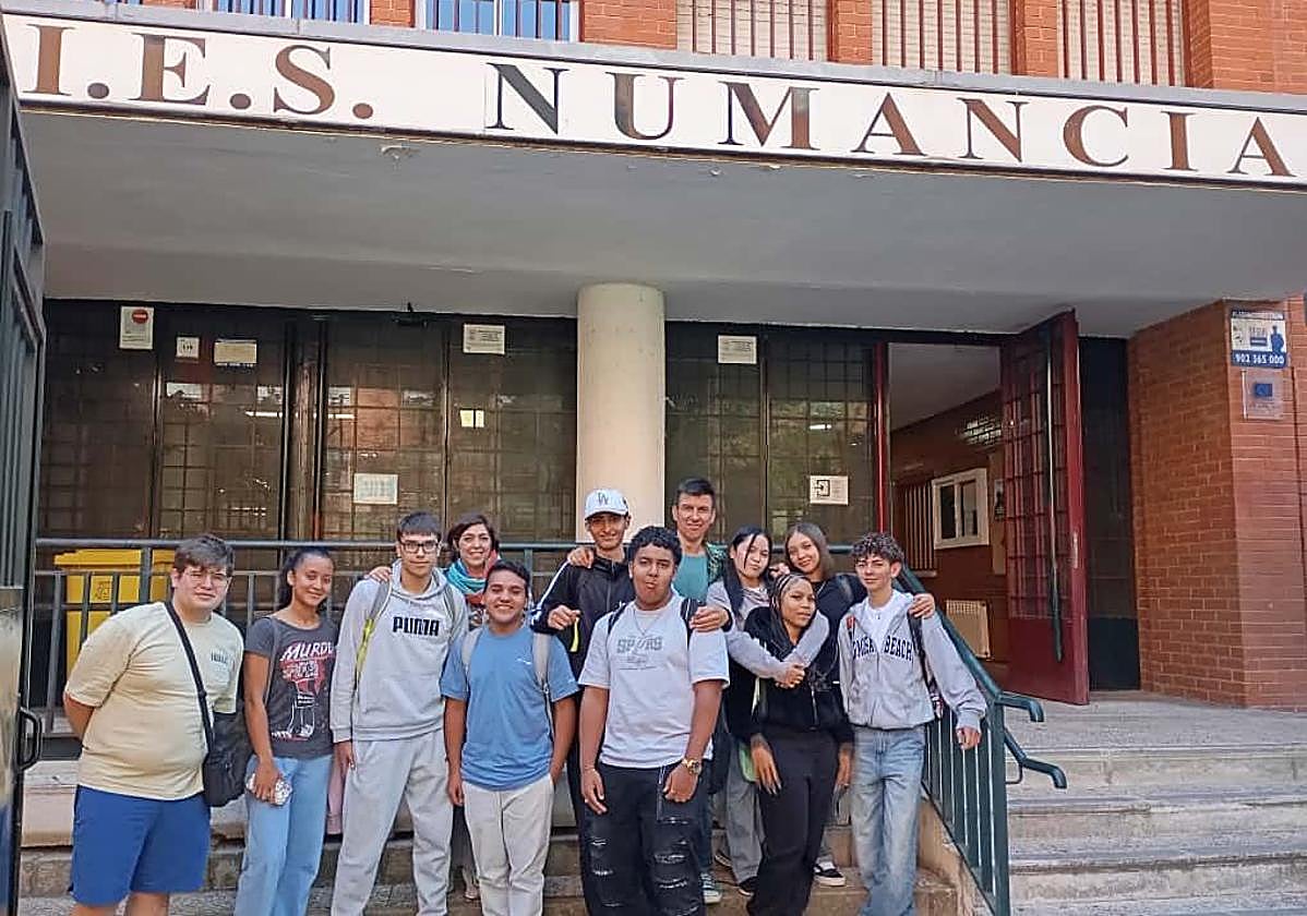 Algunos de los alumnos del IES Numancia que podrán ir de viaje de estudios.
