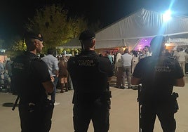 Policía Local de Íllora en la feria el pasado fin de semana.