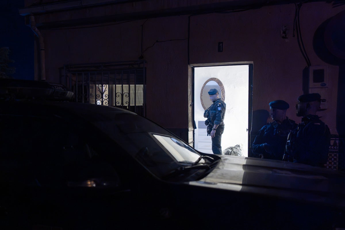 En primera persona: las imágenes de la gran operación antidroga en Granada