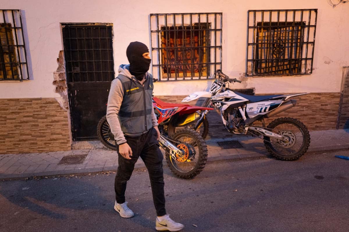 En primera persona: las imágenes de la gran operación antidroga en Granada