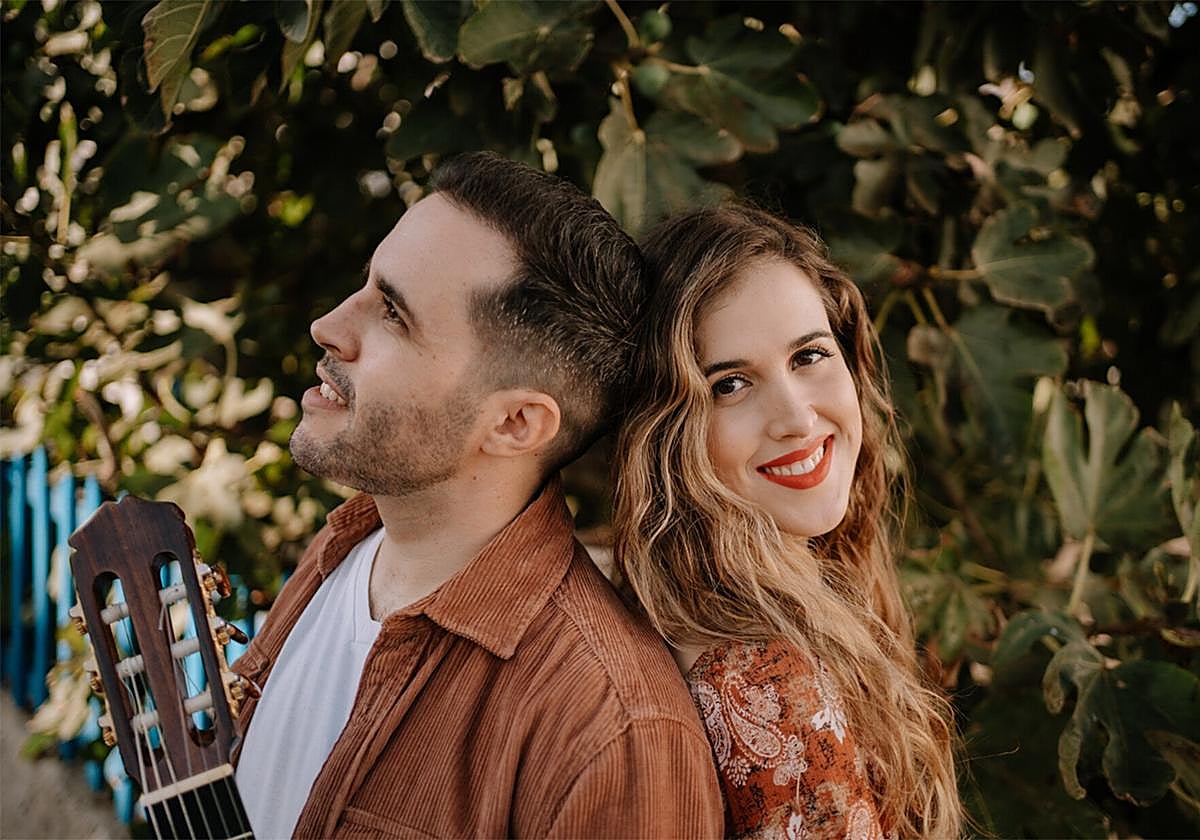 Candilena, con Carmen Muyor y Quique Peña, lleva el calor de su 'Tonada y Luz' este sábado al Teatro Apolo