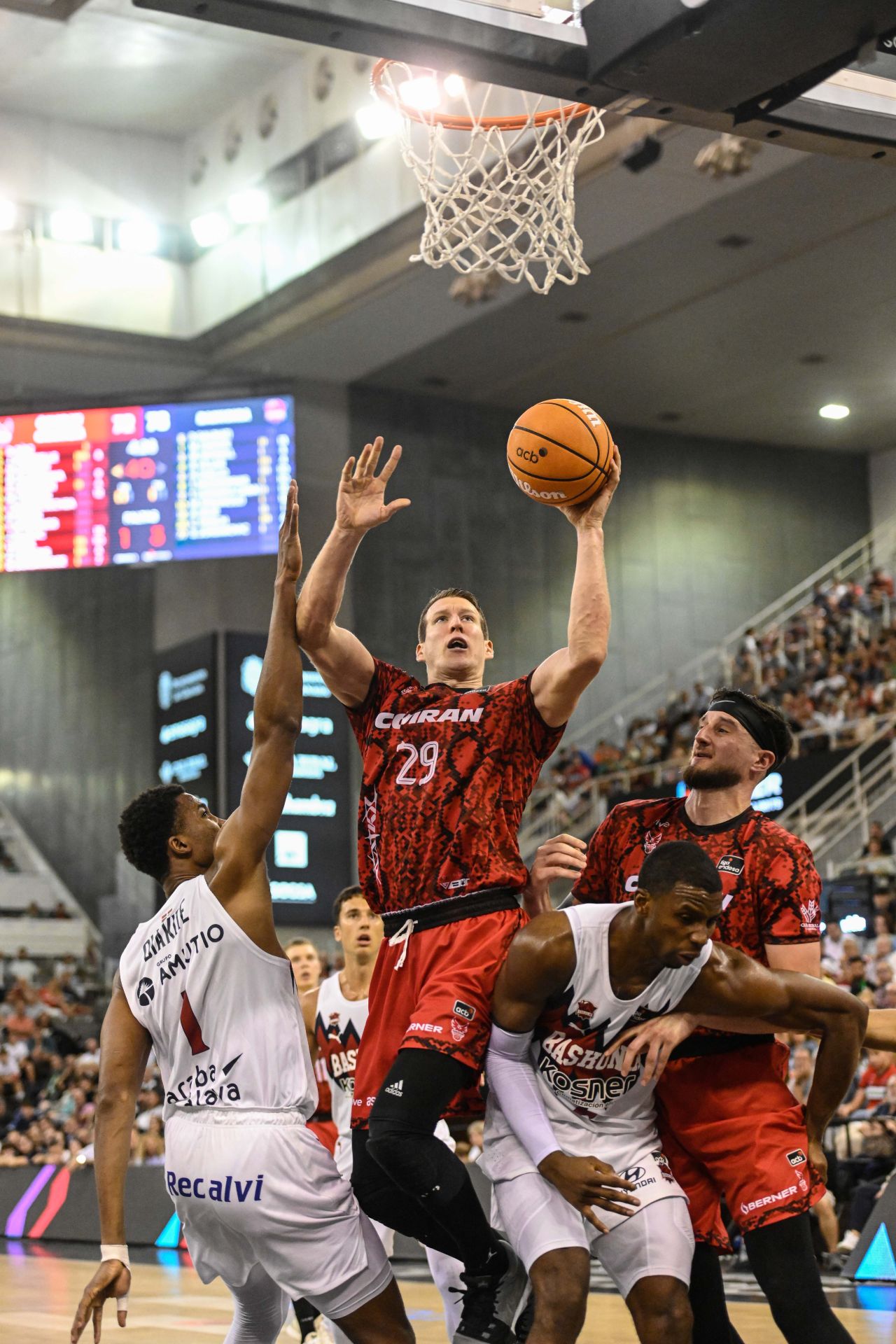 Las mejores imágenes del Covirán-Baskonia