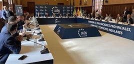 Imagen de la reunión celebrada este lunes.