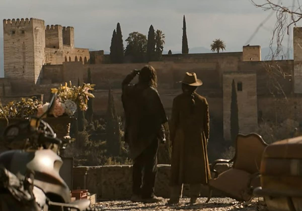 Escena del último capítulo de 'Daryl Dixon', rodada en el mirador de San Nicolás.