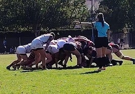 Contundente debut de URA arrasando a CDU Granada en Fuentenueva.