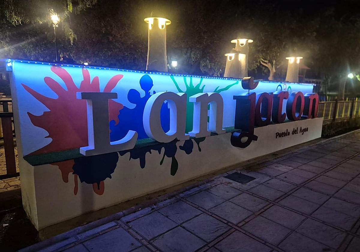 El nuevo icono que da la bienvenida a los visitantes del Pueblo del agua de Granada.