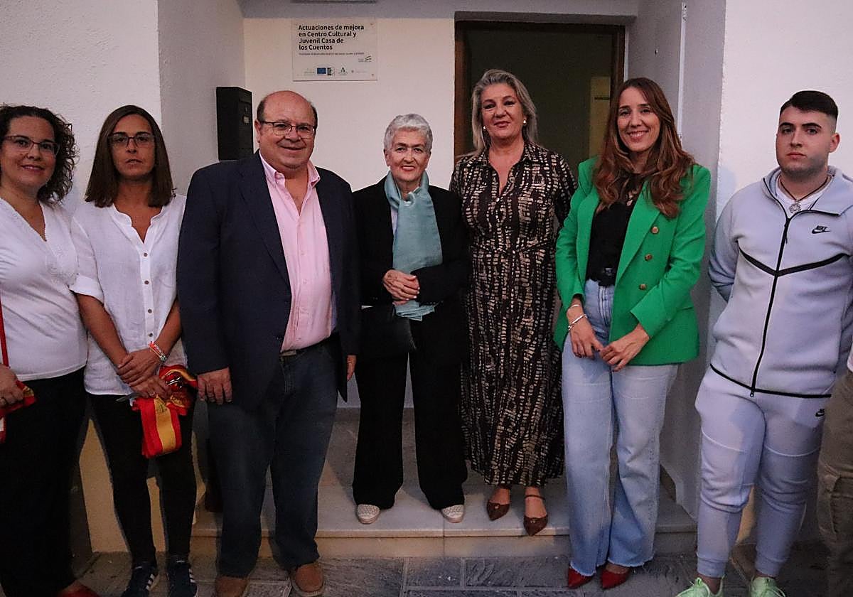 El pueblo de Granada que reabre su entrañable Casa de los Cuentos