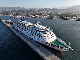 El Puerto de Motril estima en tres millones y 90 empleos el impacto de los cruceros del último trimestre