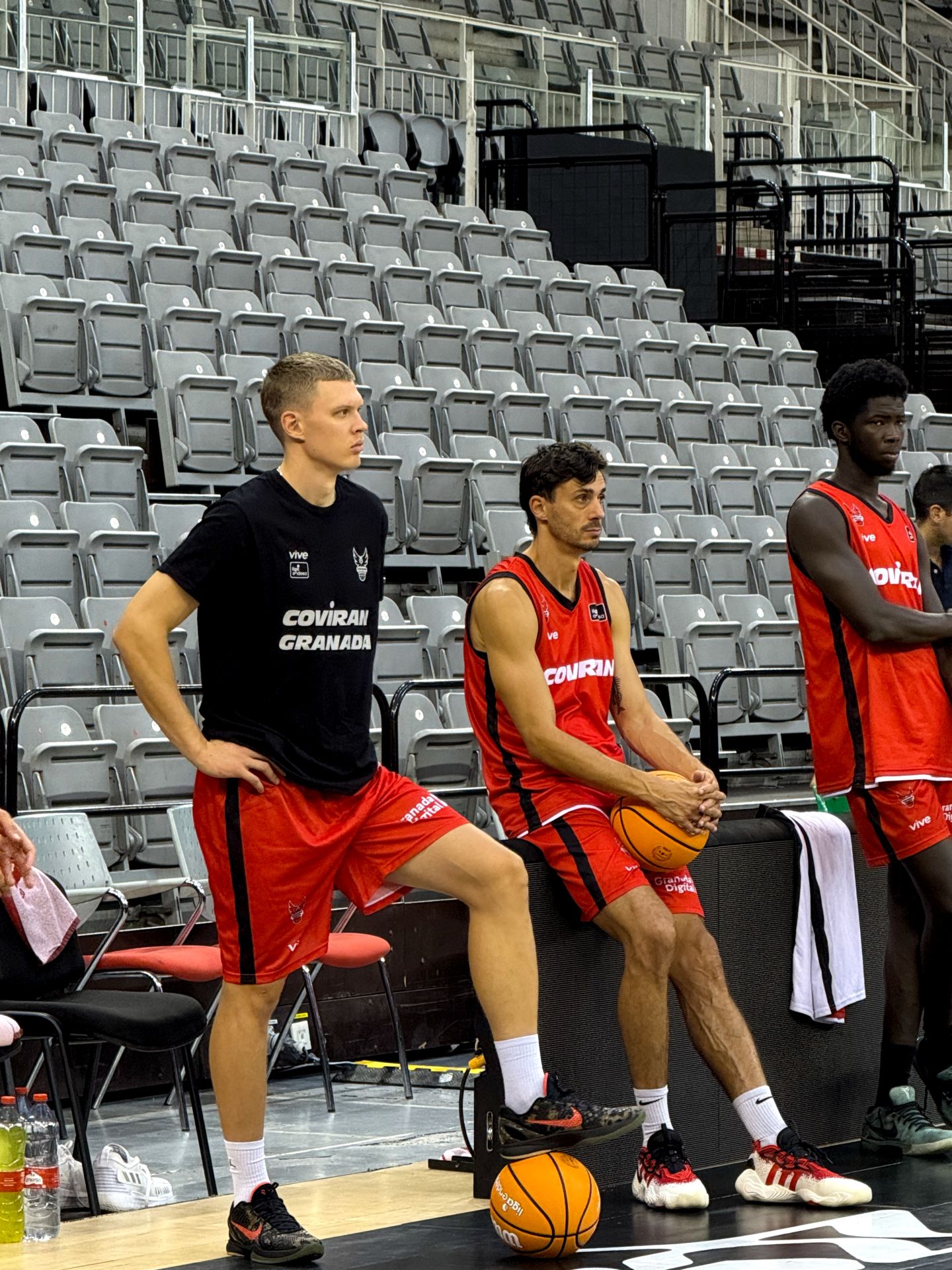 Elias Valtonen, junto a Pere Tomàs, descartado como Micah Speight para Lérida.