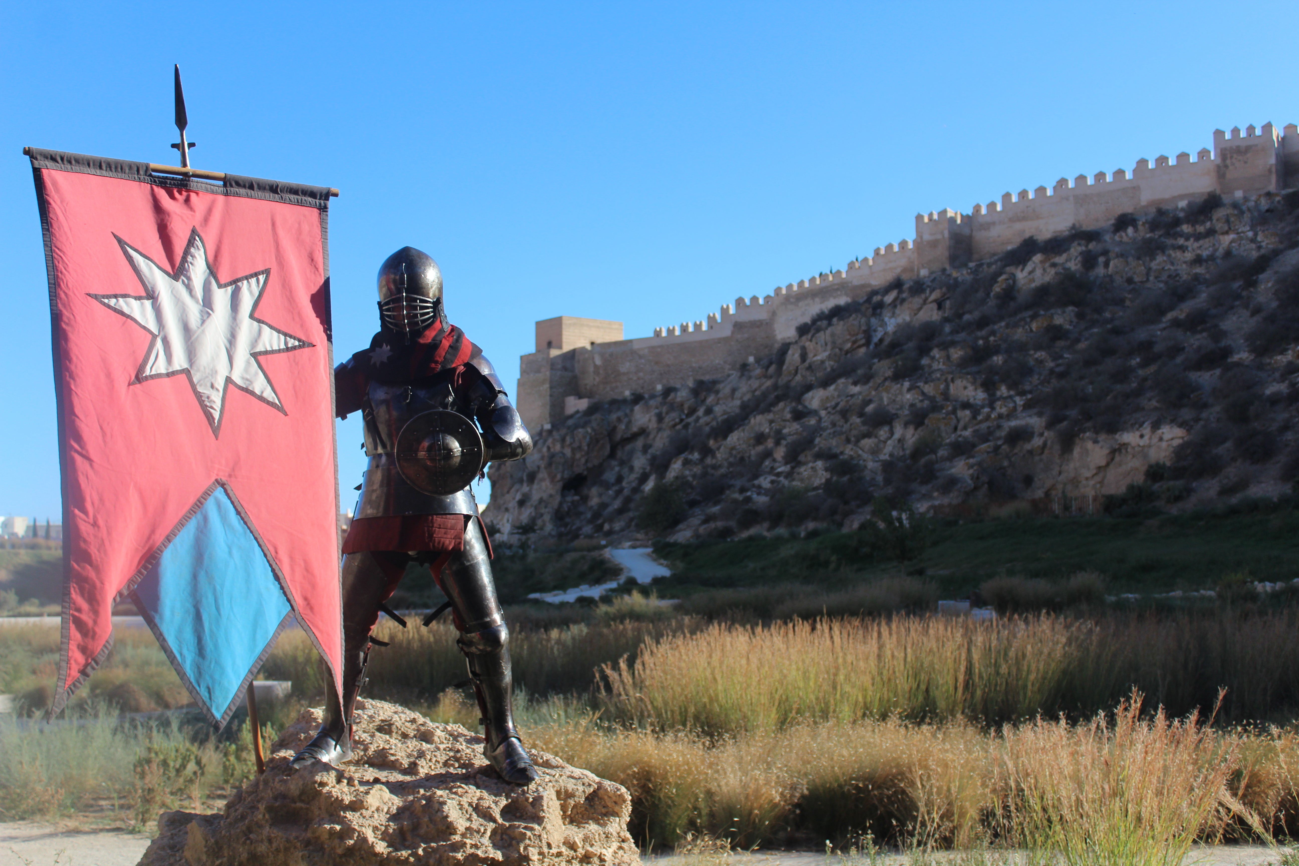 La entrevista a Miguel Ángel Gómez, luchador medieval, en imágenes