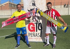 Los representantes del 'G19' y su homólogo cadista durante un acto antes del derb.