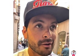 «Me acabo de salvar de un desastre en el que se convertiría este viaje a Granada, de no ser porque me di cuenta a tiempo»