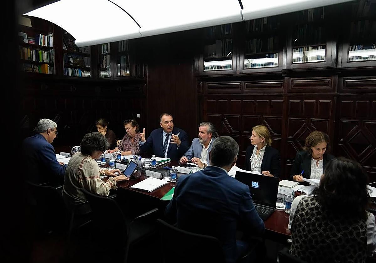 El CAT impulsa la declaración de Capileira como municipio turístico y fiesta de interés en Torrenueva Costa.