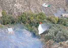 Incendio forestal en Laroles.