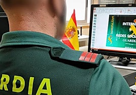 Detenidos en Almería por estafar 13.000 euros a una empresa a través de Internet