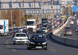 La DGT aclara los casos en los que en los que puedes ocupar el carril izquierdo.