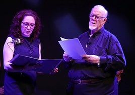 Un instante de la lectura deDon Juan Tenorio