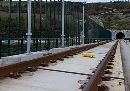 Imagen de la línea Murcia-Almería.