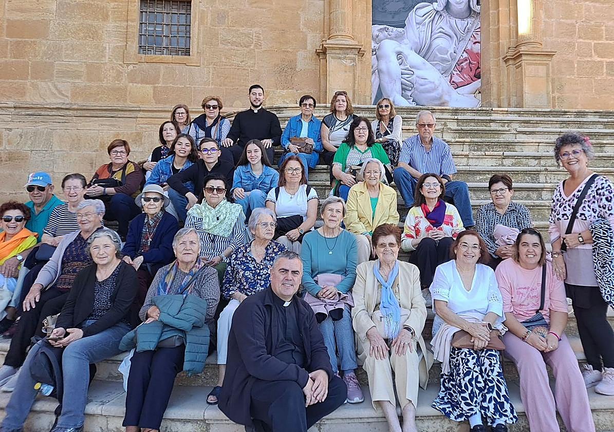 Imagen principal - El Alto Andarax peregrina a Guadix