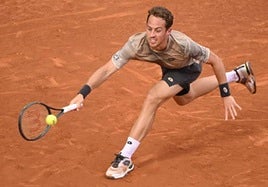 La arcilla del Godó condicionó la temporada de Roberto Carballés.