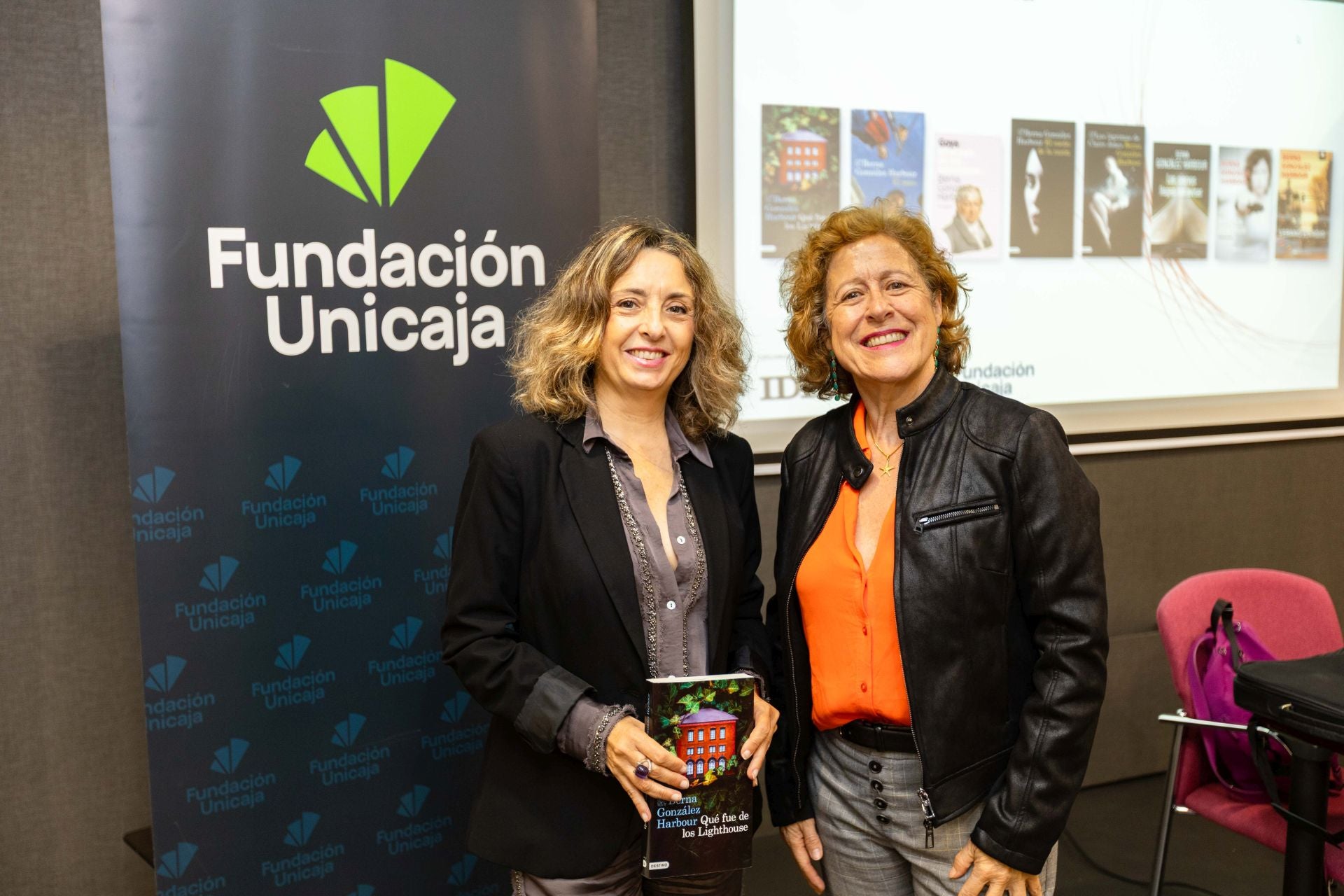 El Aula de Cultura de Berna González Harbour en fotos