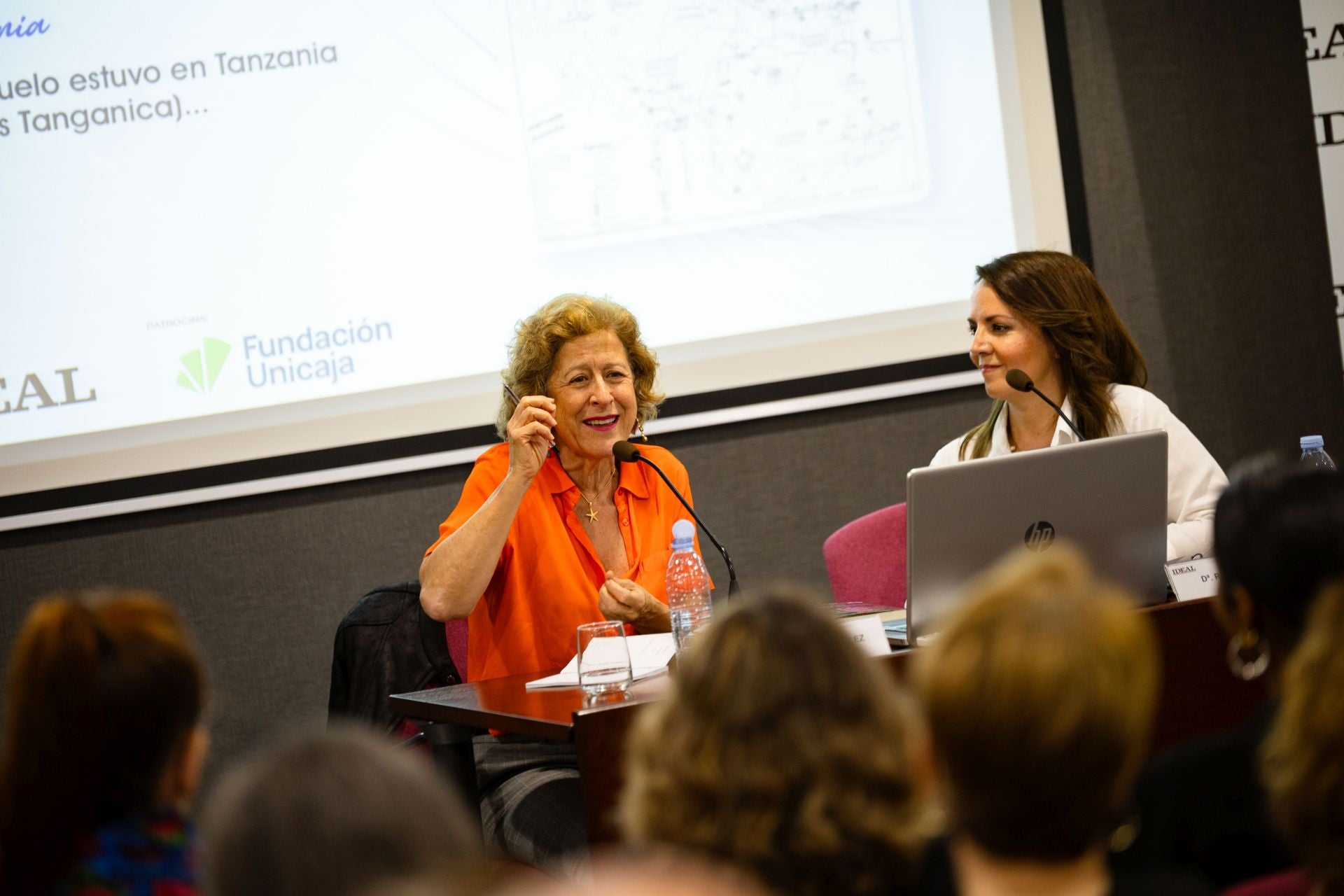 El Aula de Cultura de Berna González Harbour en fotos