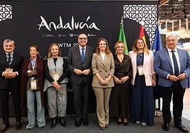 Visita del consejero de Turismo a la WTM de Londres.