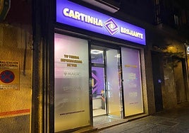 Un nuevo establecimiento de juegos de cartas ha abierto en la Avenida Federico García Lorca.