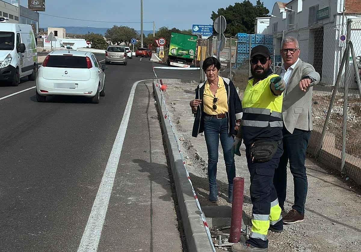 Huércal de Almería mejora la conexión peatonal en Los Pinos