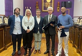 Presentación de los representantes de los Reyes Magos.