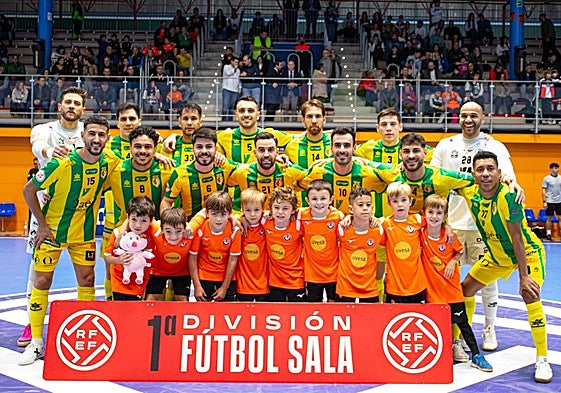 Integrantes del conjunto amarillo desplazados al pabellón Ciudad de Tudela.