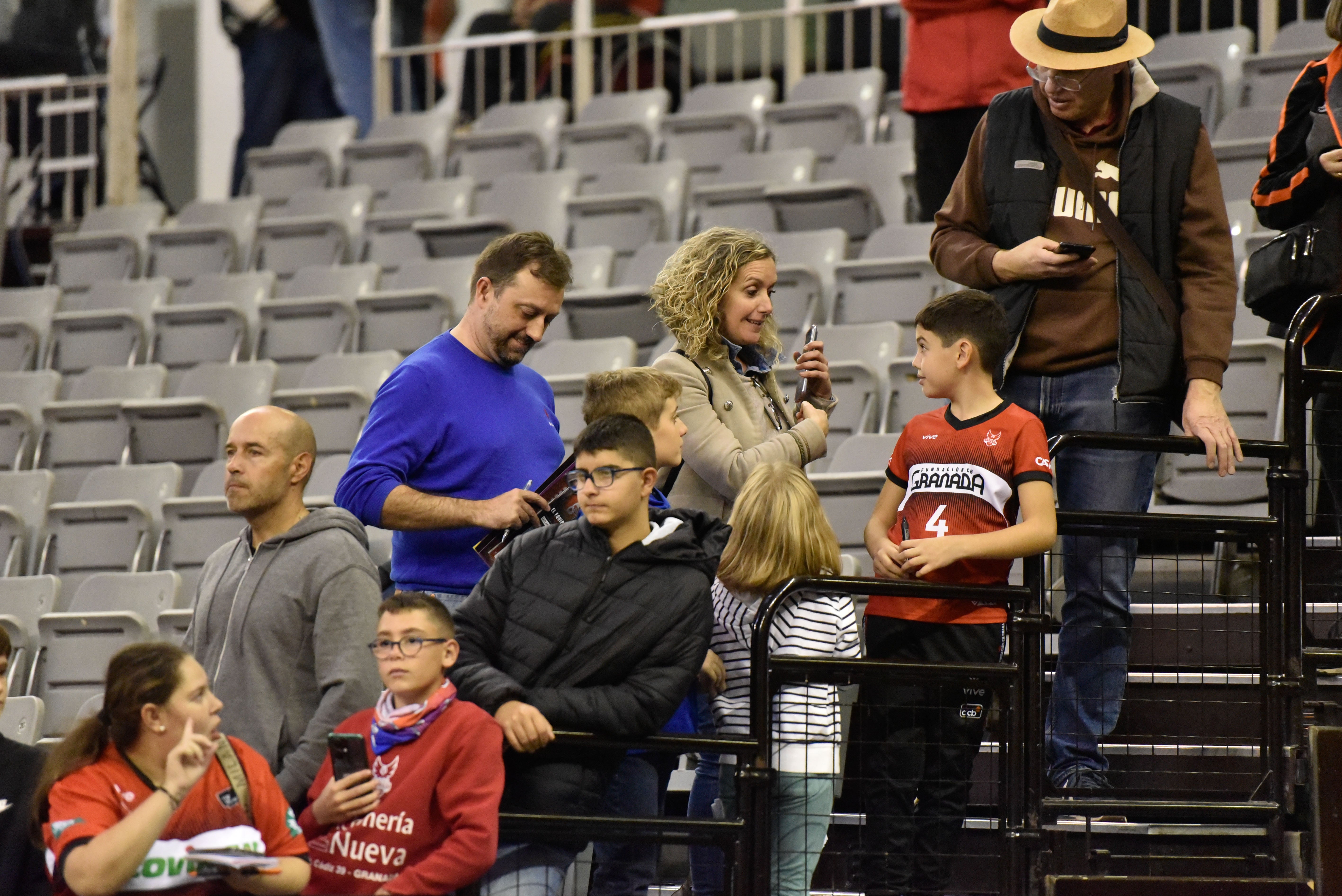 Encuéntrate en el Palacio en el Covirán Granada-