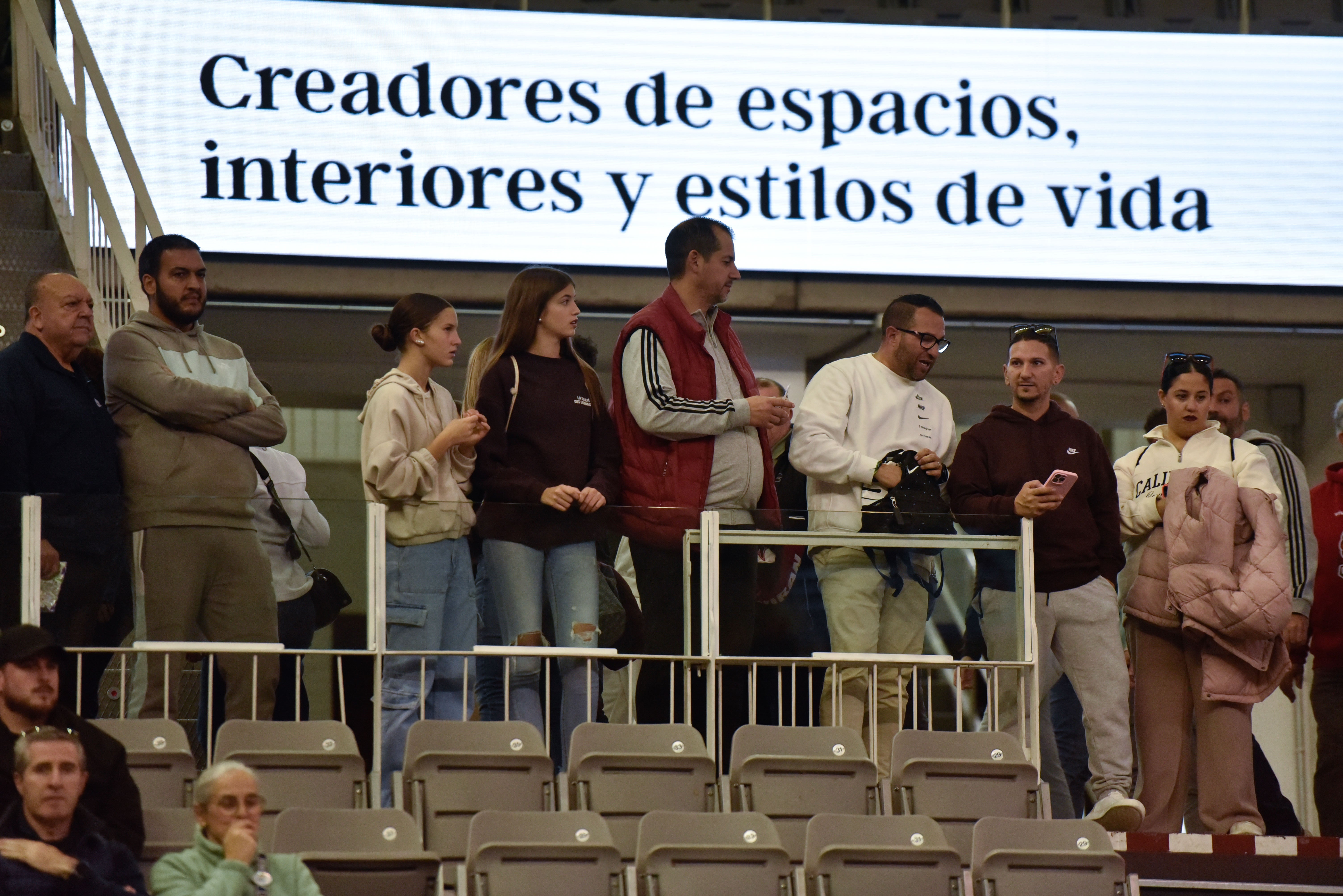 Encuéntrate en el Palacio en el Covirán Granada-