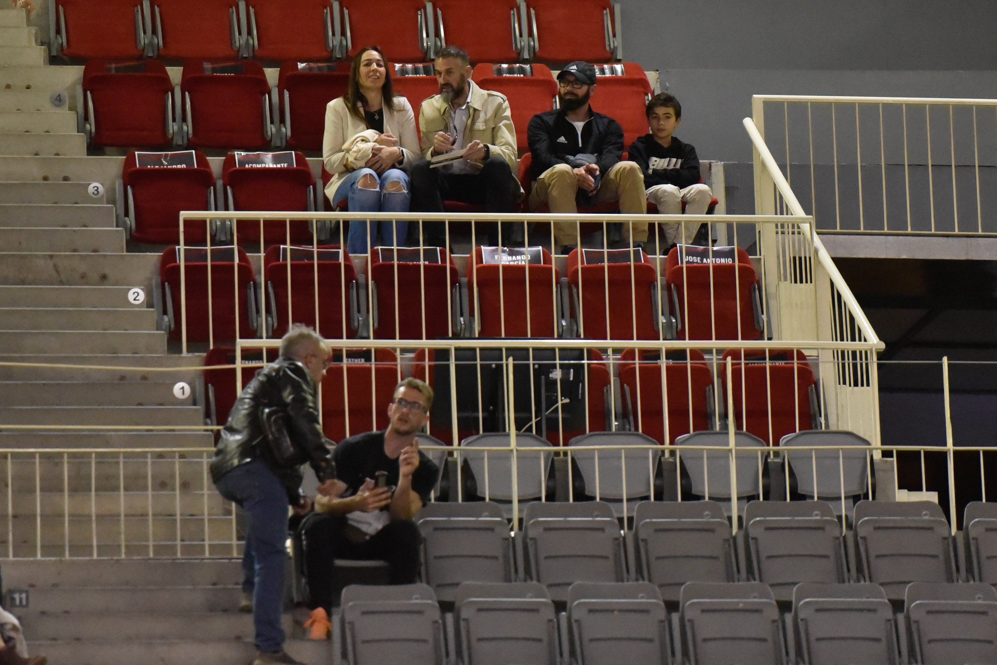 Encuéntrate en el Palacio en el Covirán Granada-