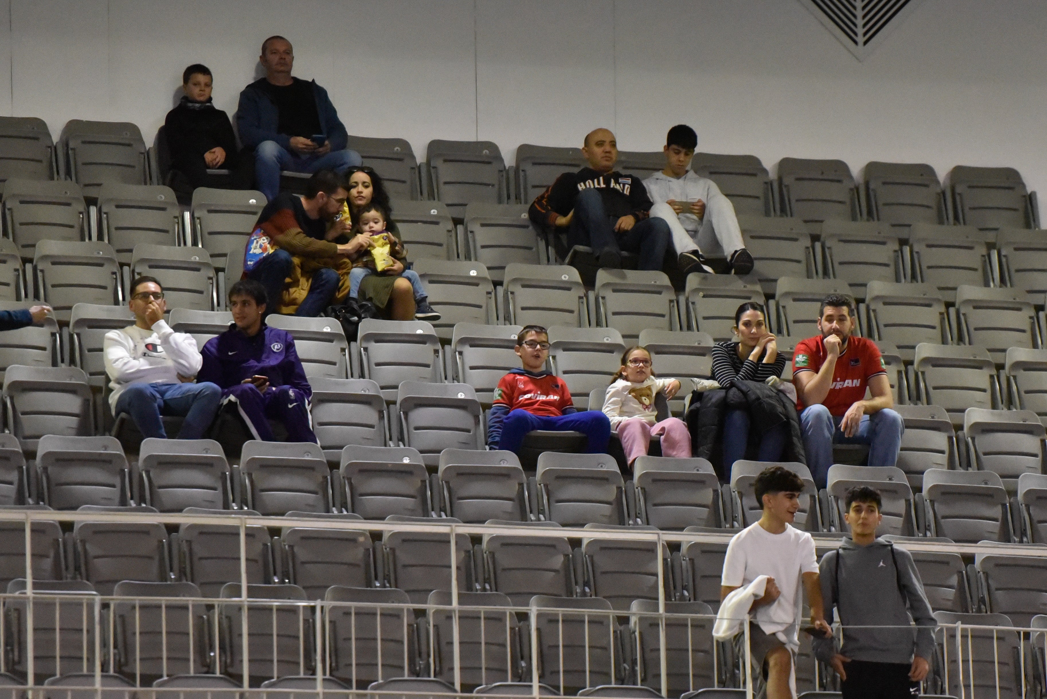 Encuéntrate en el Palacio en el Covirán Granada-