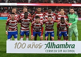 El once inicial del Granada ante el Zaragoza.