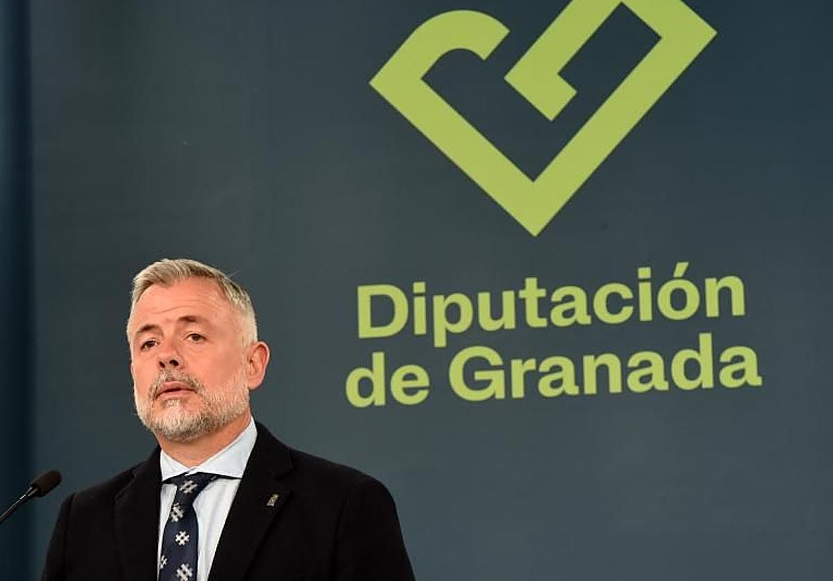 Nicolás Navarro en un acto como vicepresidente de la Diputación provincial.