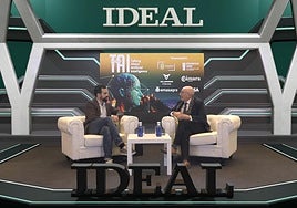 El experto Enrique Herrera, en el plató de TAI Granada.