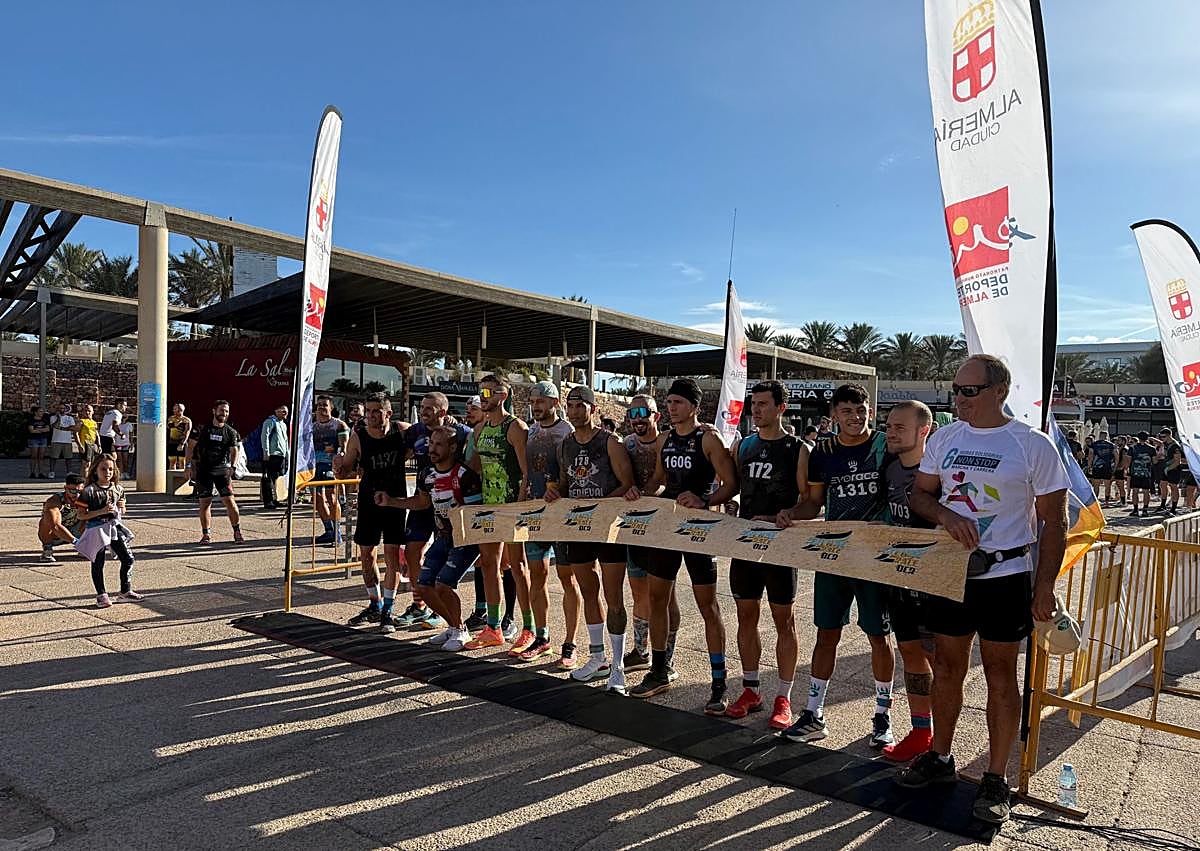 Imagen secundaria 1 - El Toyo, destino deportivo con el &#039;Arenal Race&#039; y la mitad de los participantes llegados de fuera de Almería