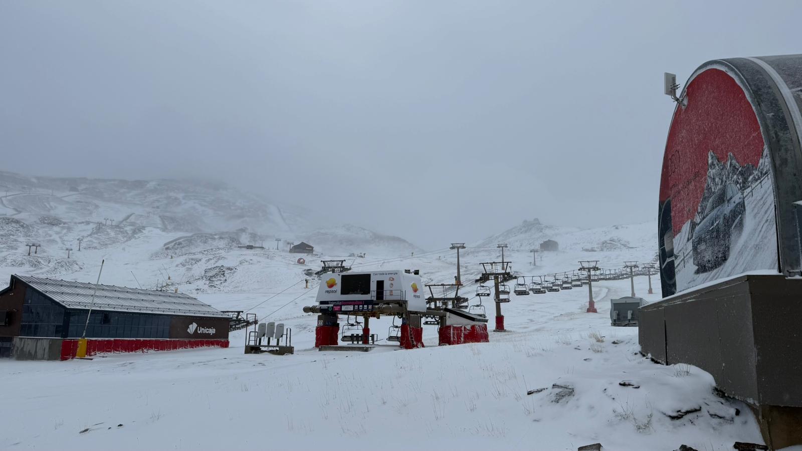 Las imágenes de la nevada en la Sierra por la borrasca Claudia