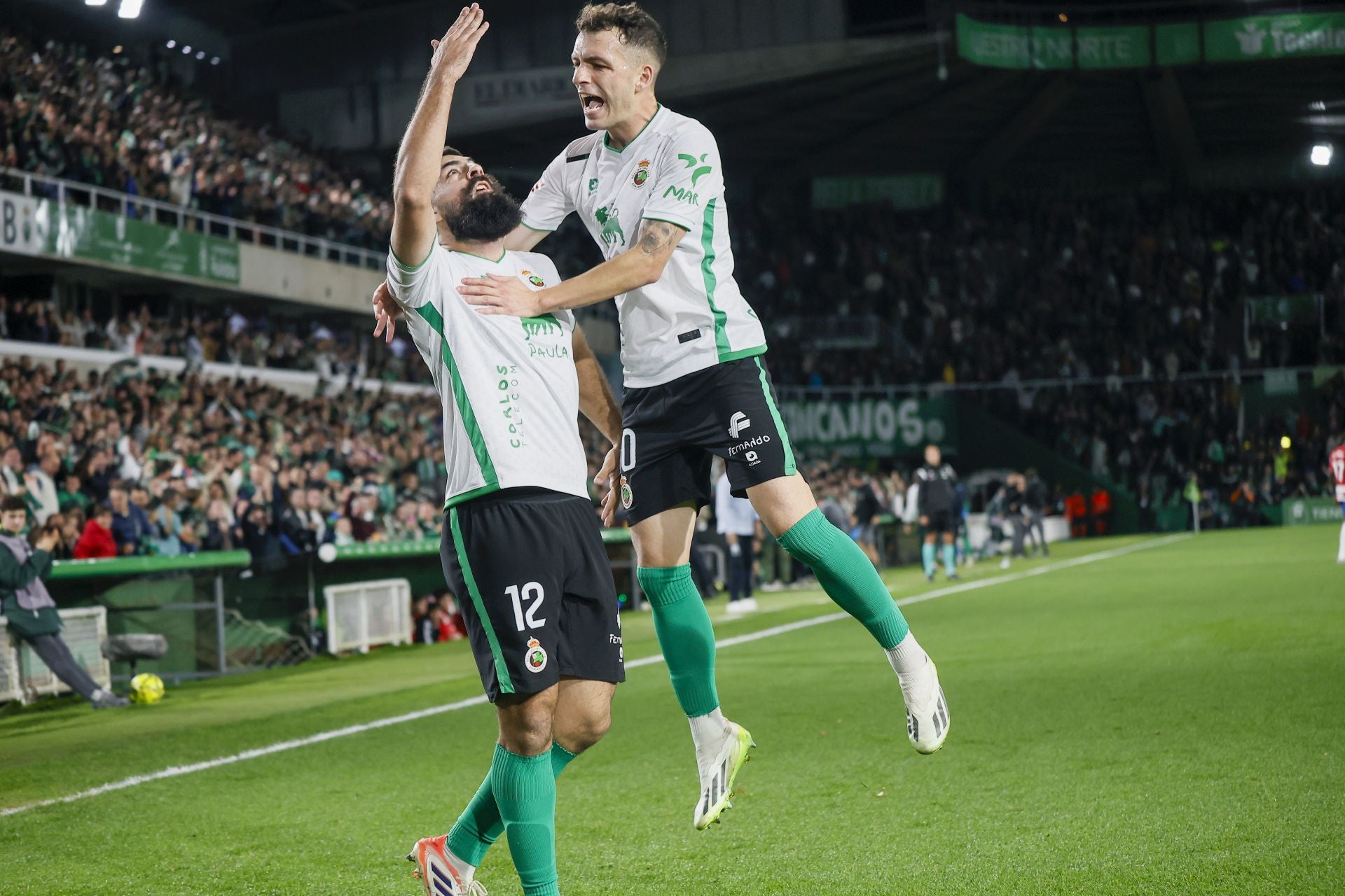 Las mejores imágenes del Racing - Granada CF