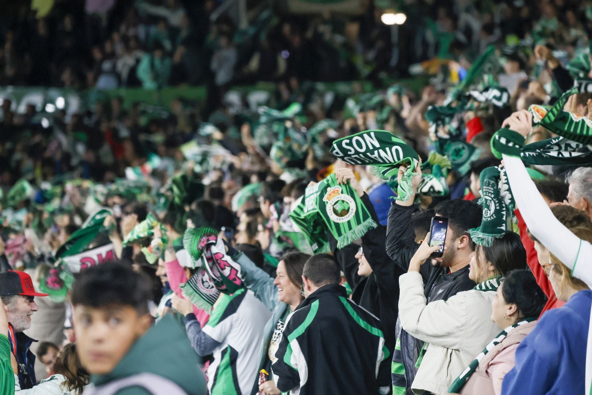 Las mejores imágenes del Racing - Granada CF